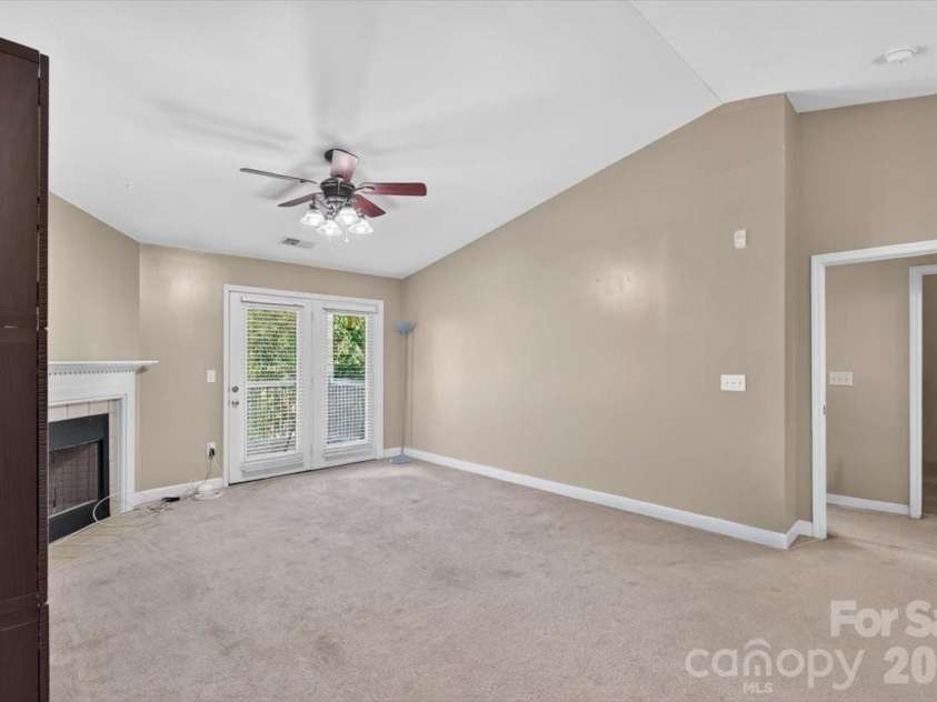 11232 Hyde Pointe Court, Charlotte, NC 28262.  MLS# CAR4417529, YatesRealty ID 46426. 