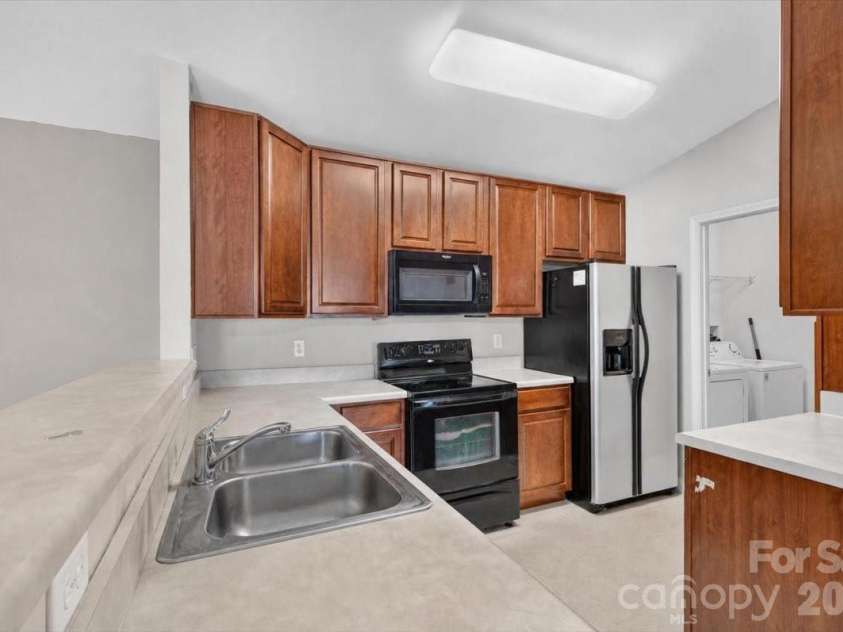 11232 Hyde Pointe Court, Charlotte, NC 28262.  MLS# CAR4417529, YatesRealty ID 46426. 