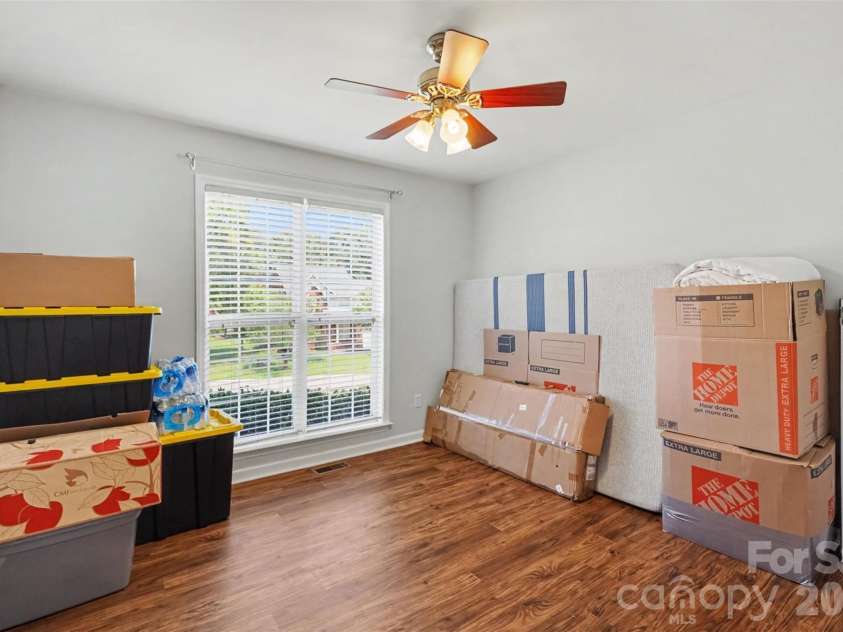8202 Stevens Mill Road, Matthews, NC 28104.  MLS# CAR4417158, YatesRealty ID 46427. 