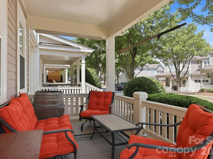 8124 Village Harbor Drive, Cornelius, NC 28031.  MLS# CAR4416771, YatesRealty ID 46428. 