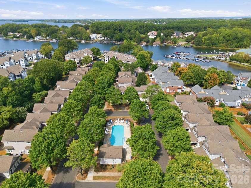 8124 Village Harbor Drive, Cornelius, NC 28031.  MLS# CAR4416771, YatesRealty ID 46428. 