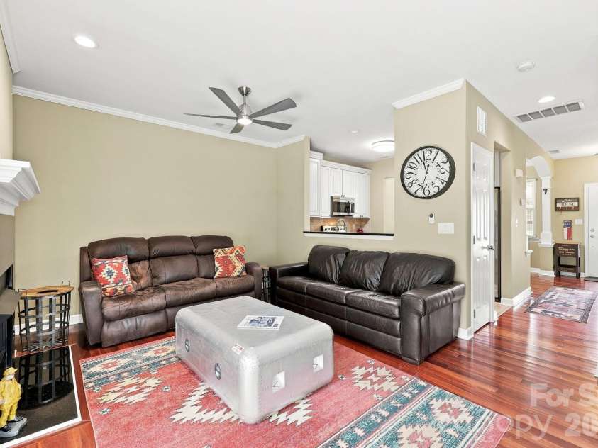 8124 Village Harbor Drive, Cornelius, NC 28031.  MLS# CAR4416771, YatesRealty ID 46428. 