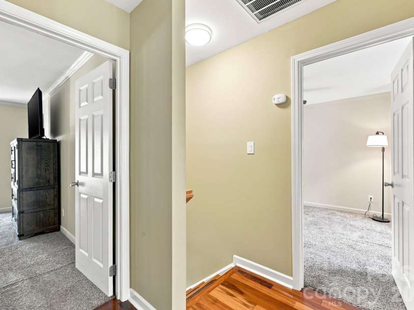 8124 Village Harbor Drive, Cornelius, NC 28031.  MLS# CAR4416771, YatesRealty ID 46428. 