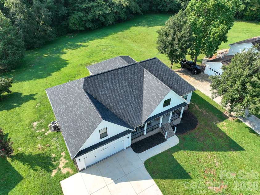 3012 Cedar Point Drive, Shelby, NC 28150.  MLS# CAR4417265, YatesRealty ID 46429. 