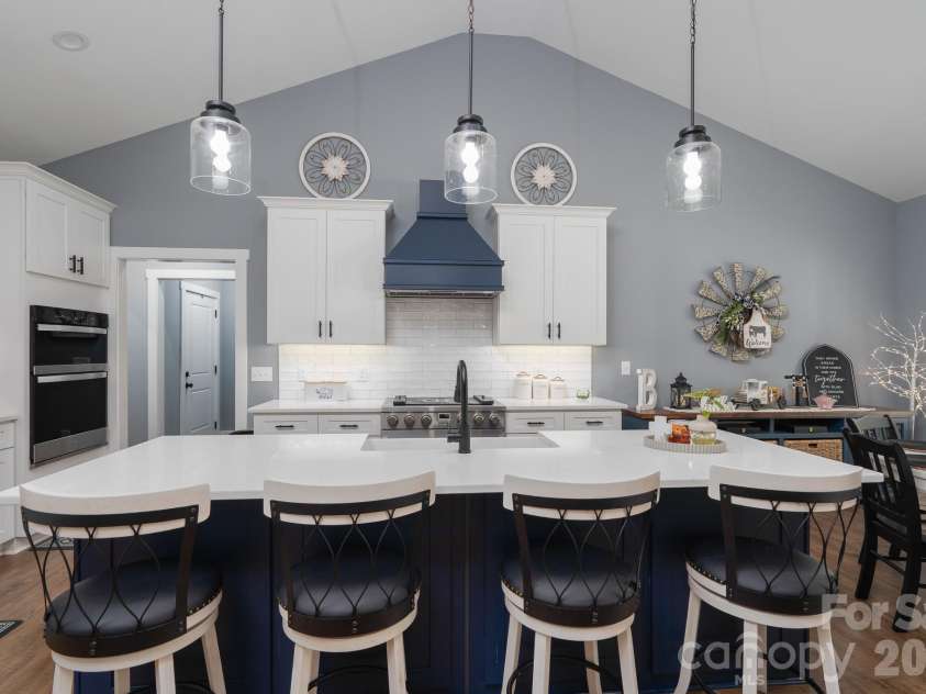 3012 Cedar Point Drive, Shelby, NC 28150.  MLS# CAR4417265, YatesRealty ID 46429. 