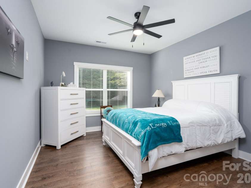 3012 Cedar Point Drive, Shelby, NC 28150.  MLS# CAR4417265, YatesRealty ID 46429. 