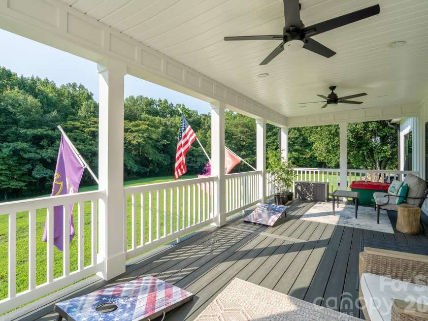 3012 Cedar Point Drive, Shelby, NC 28150.  MLS# CAR4417265, YatesRealty ID 46429. 