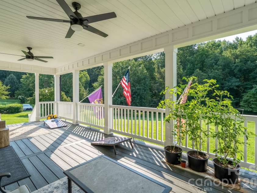 3012 Cedar Point Drive, Shelby, NC 28150.  MLS# CAR4417265, YatesRealty ID 46429. 