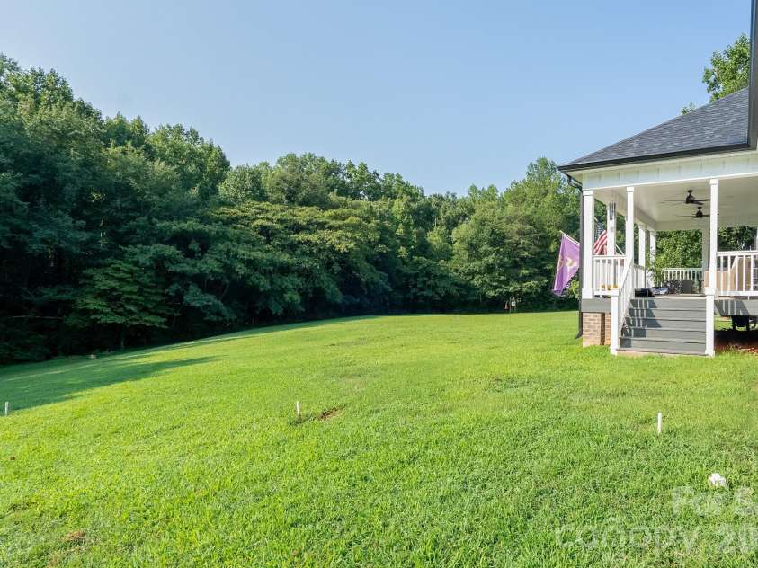 3012 Cedar Point Drive, Shelby, NC 28150.  MLS# CAR4417265, YatesRealty ID 46429. 