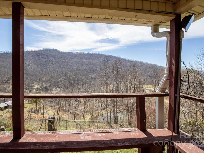 1306 Fork Mountain Road, Bakersville, NC 28705.  MLS# CAR4238711, YatesRealty ID 4643. 