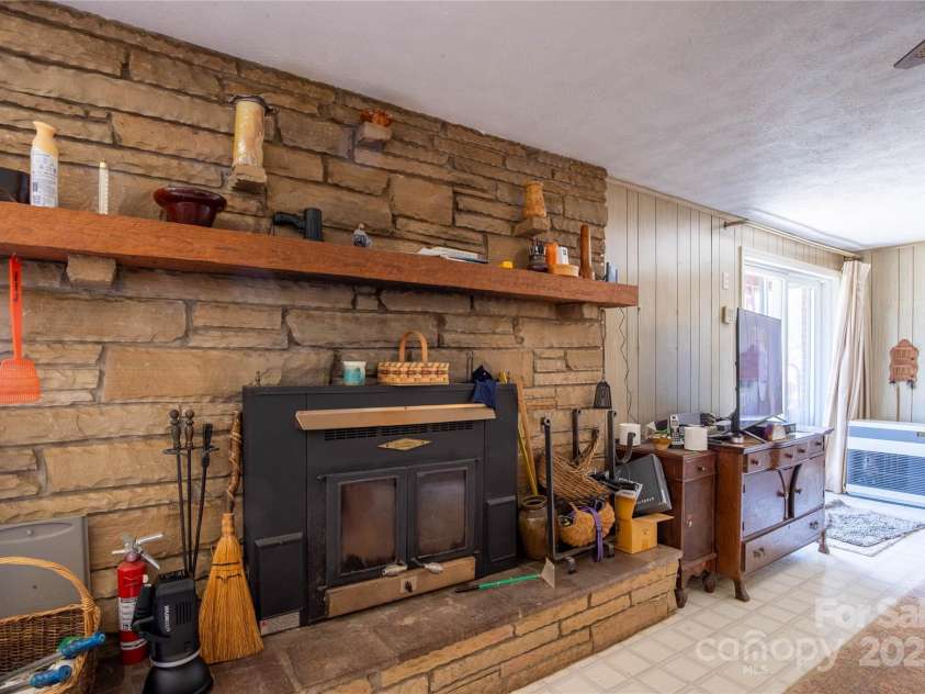 1306 Fork Mountain Road, Bakersville, NC 28705.  MLS# CAR4238711, YatesRealty ID 4643. 