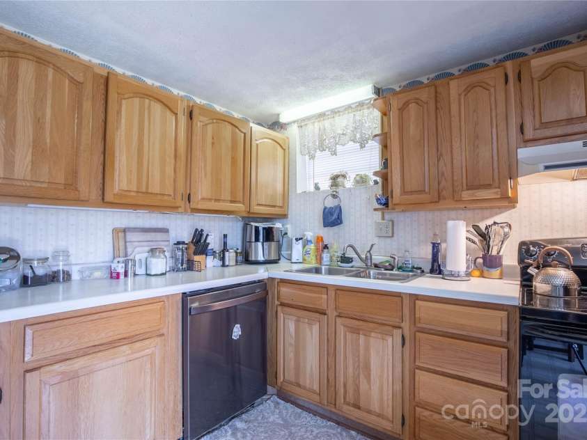 1306 Fork Mountain Road, Bakersville, NC 28705.  MLS# CAR4238711, YatesRealty ID 4643. 