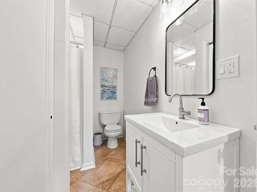 2682 Canvasback Lane, Catawba, NC 28609.  MLS# CAR4417357, YatesRealty ID 46431. 