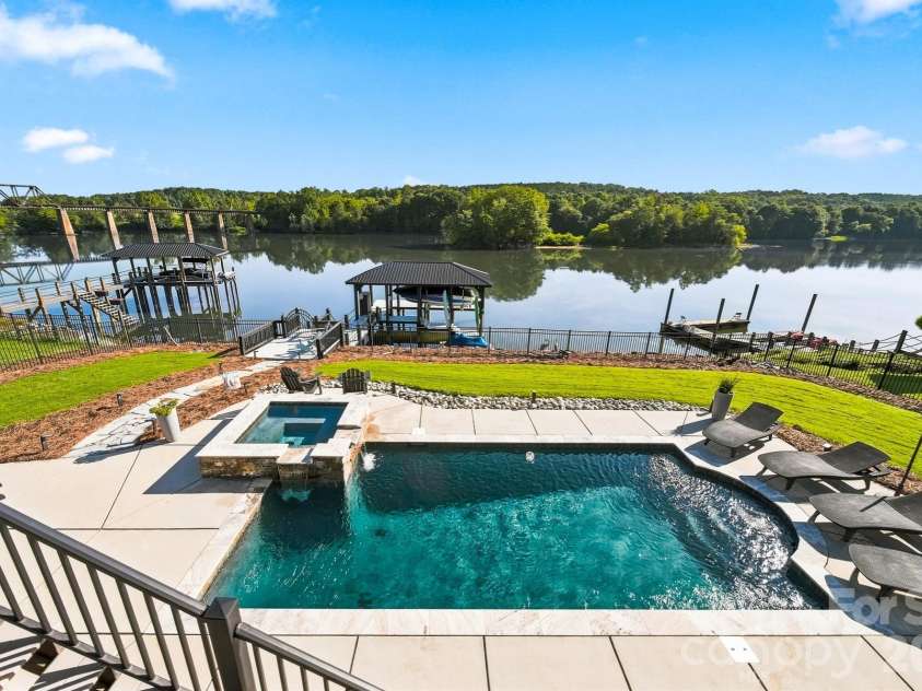 2682 Canvasback Lane, Catawba, NC 28609.  MLS# CAR4417357, YatesRealty ID 46431. 