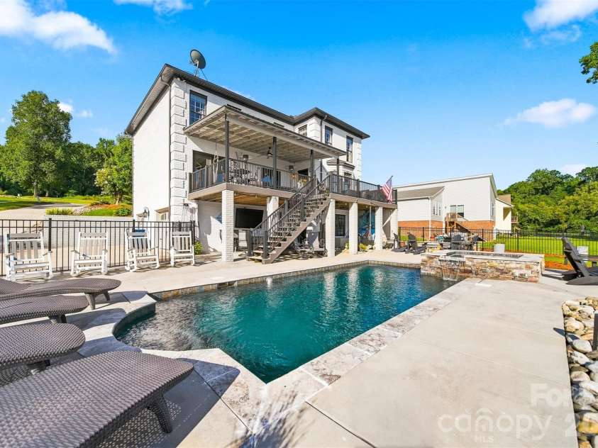 2682 Canvasback Lane, Catawba, NC 28609.  MLS# CAR4417357, YatesRealty ID 46431. 