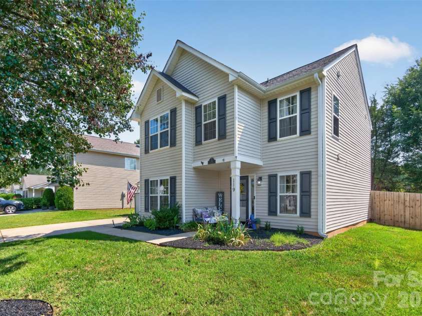 119 Milroy Lane, Mooresville, NC 28115.  MLS# CAR4416417, YatesRealty ID 46433. 