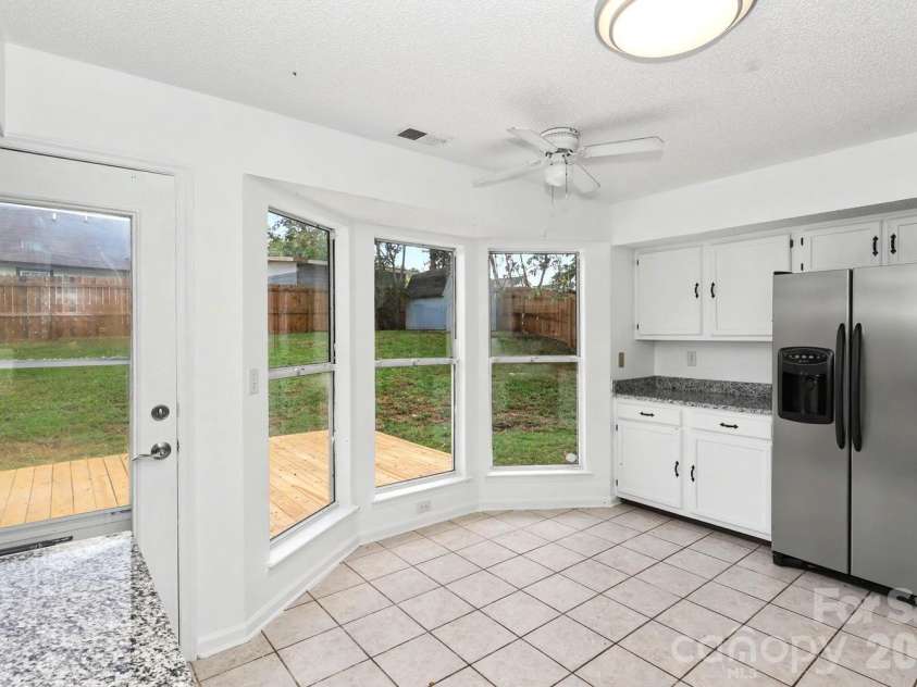 1336 Yorkdale Drive, Charlotte, NC 28217.  MLS# CAR4416560, YatesRealty ID 46434. 