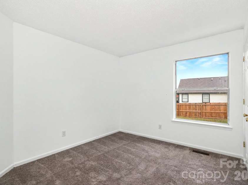 1336 Yorkdale Drive, Charlotte, NC 28217.  MLS# CAR4416560, YatesRealty ID 46434. Secondary BR