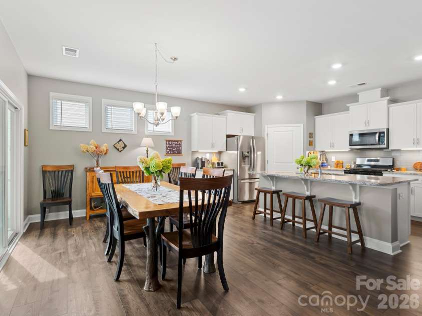 78 Fox Cove Road, Hendersonville, NC 28792.  MLS# CAR4415476, YatesRealty ID 46435. Dining Area