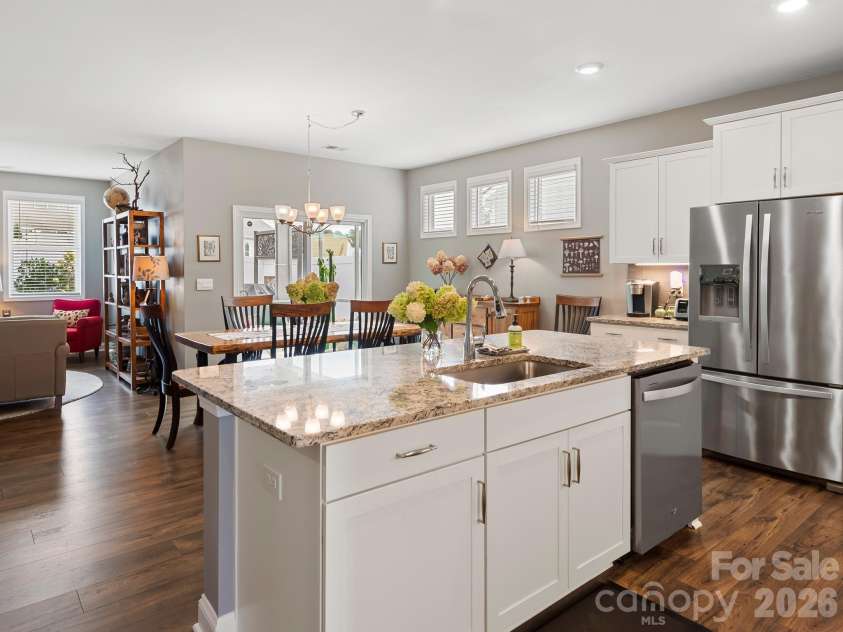 78 Fox Cove Road, Hendersonville, NC 28792.  MLS# CAR4415476, YatesRealty ID 46435. Kitchen
