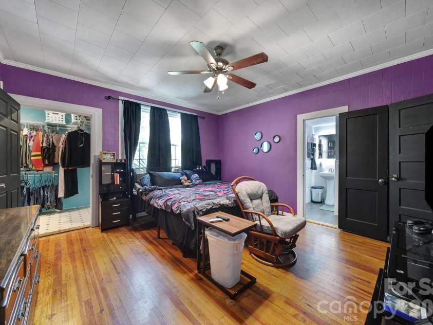 14 Argonne Avenue, Great Falls, SC 29055.  MLS# CAR4414661, YatesRealty ID 46436. 