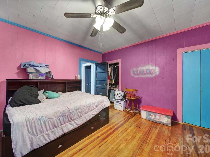 14 Argonne Avenue, Great Falls, SC 29055.  MLS# CAR4414661, YatesRealty ID 46436. 