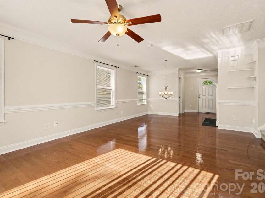 13716 Riding Hill Avenue, Charlotte, NC 28213.  MLS# CAR4414412, YatesRealty ID 46437. 