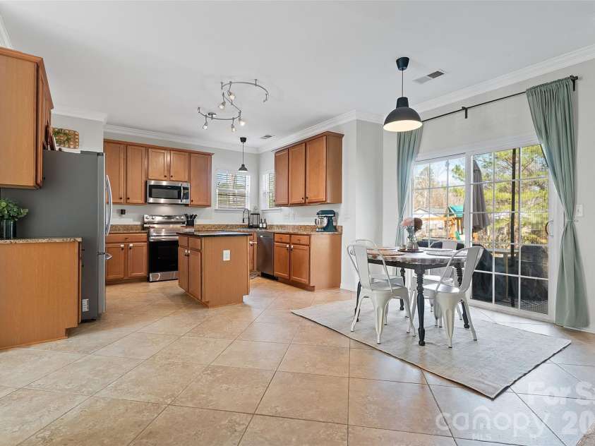 1272 Brecken Court, Kannapolis, NC 28081.  MLS# CAR4351961, YatesRealty ID 4644. 