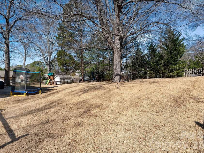 1272 Brecken Court, Kannapolis, NC 28081.  MLS# CAR4351961, YatesRealty ID 4644. 