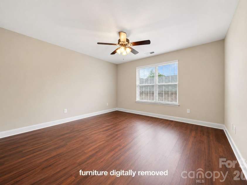 7244 Kenyon Drive, Denver, NC 28037.  MLS# CAR4414882, YatesRealty ID 46442. 