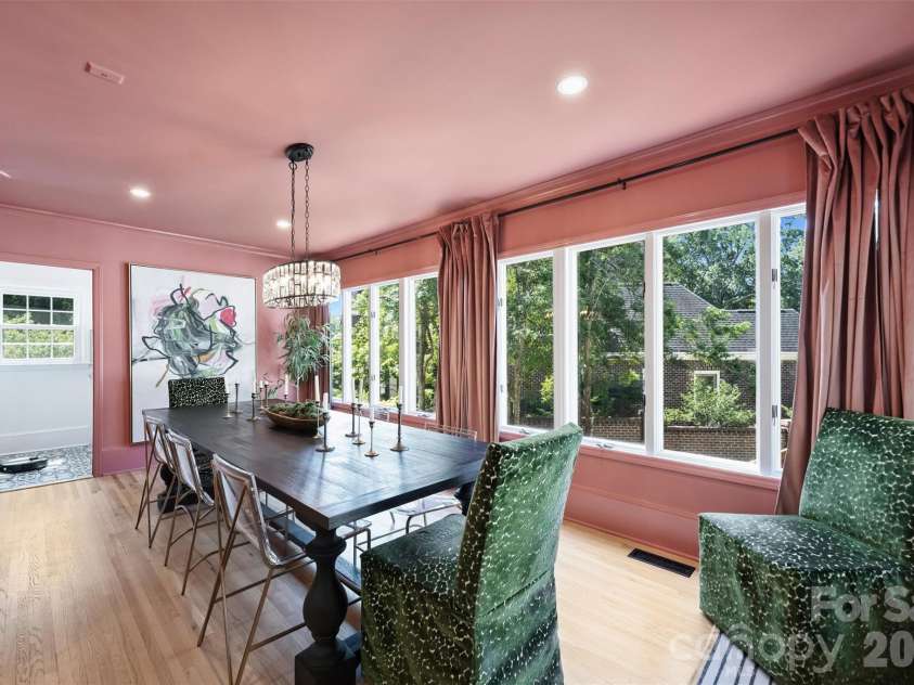 2644 Portland Avenue, Charlotte, NC 28207.  MLS# CAR4414749, YatesRealty ID 46443. 