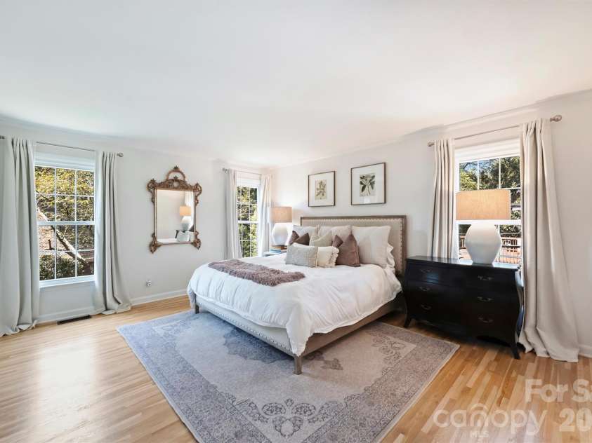 2644 Portland Avenue, Charlotte, NC 28207.  MLS# CAR4414749, YatesRealty ID 46443. 