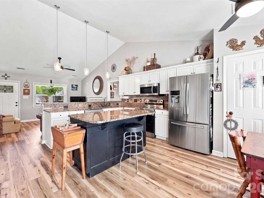 2604 Fence Post Lane, Monroe, NC 28110.  MLS# CAR4409926, YatesRealty ID 46446. 