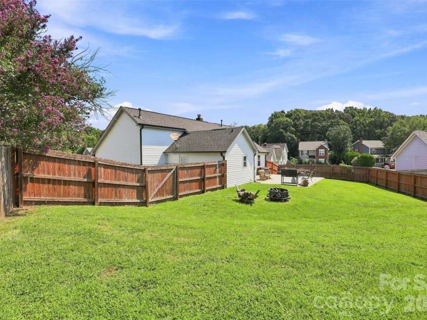 2604 Fence Post Lane, Monroe, NC 28110.  MLS# CAR4409926, YatesRealty ID 46446. 