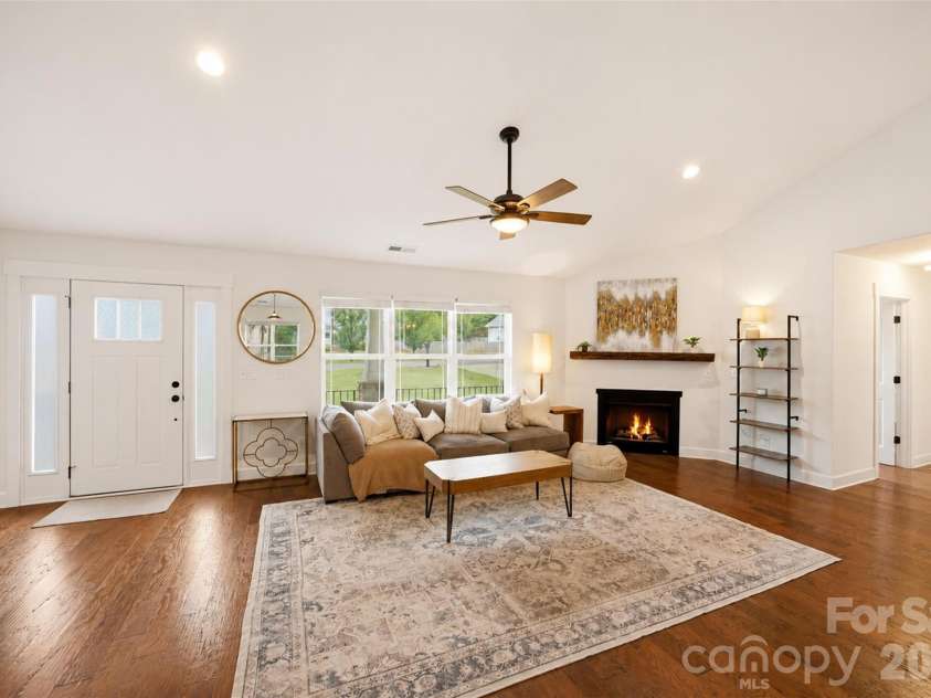 4084 Lydia Suzanne Place, Lincolnton, NC 28092.  MLS# CAR4413227, YatesRealty ID 46447. 