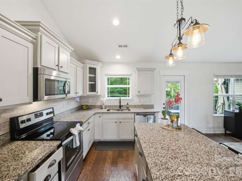 4084 Lydia Suzanne Place, Lincolnton, NC 28092.  MLS# CAR4413227, YatesRealty ID 46447. 