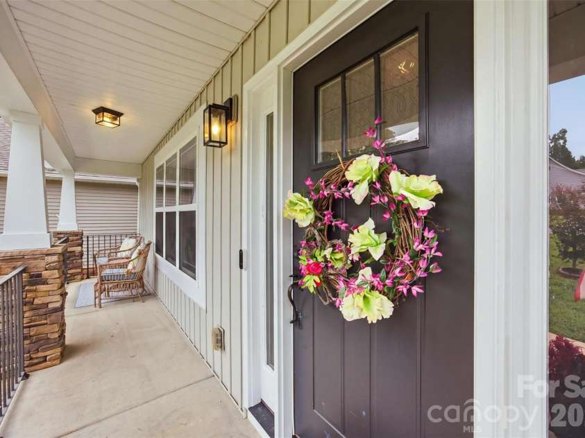 4084 Lydia Suzanne Place, Lincolnton, NC 28092.  MLS# CAR4413227, YatesRealty ID 46447. 