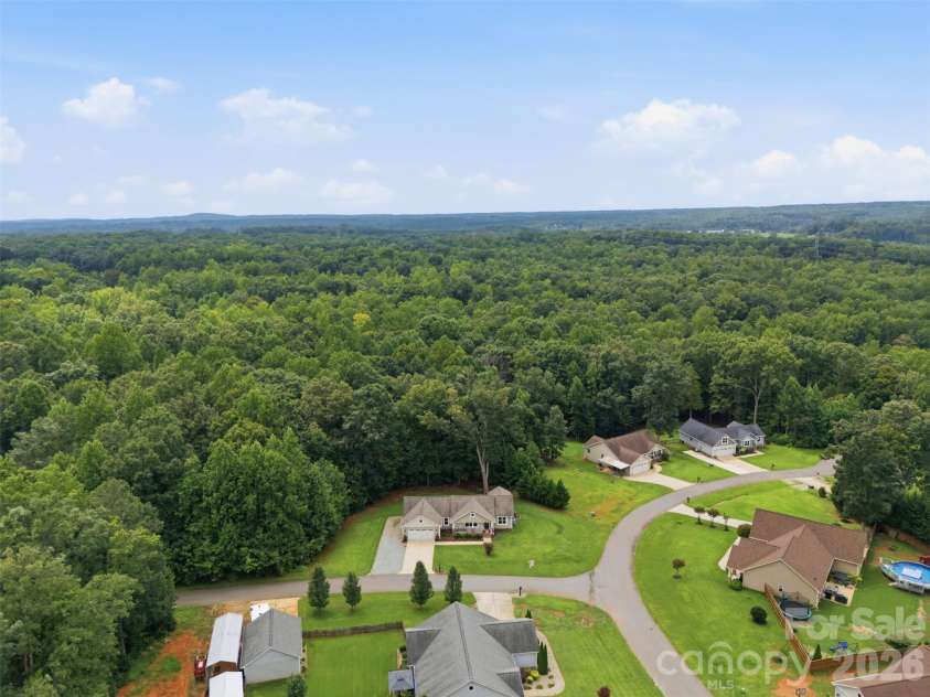 4084 Lydia Suzanne Place, Lincolnton, NC 28092.  MLS# CAR4413227, YatesRealty ID 46447. 