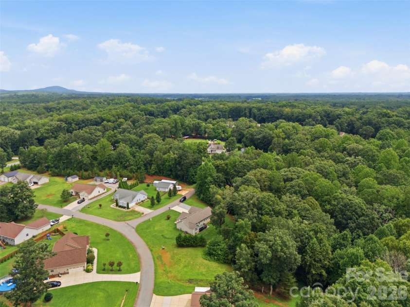 4084 Lydia Suzanne Place, Lincolnton, NC 28092.  MLS# CAR4413227, YatesRealty ID 46447. 