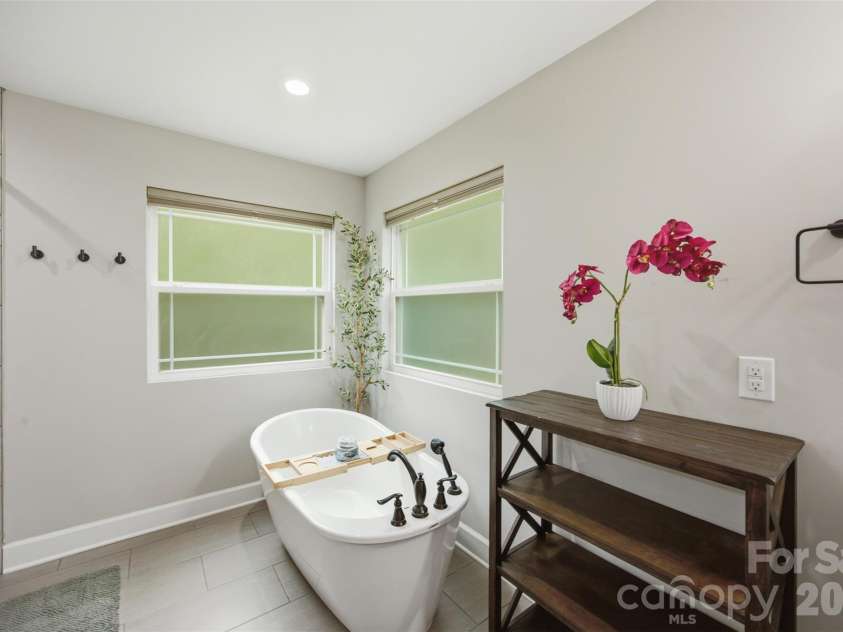 4084 Lydia Suzanne Place, Lincolnton, NC 28092.  MLS# CAR4413227, YatesRealty ID 46447. Primary