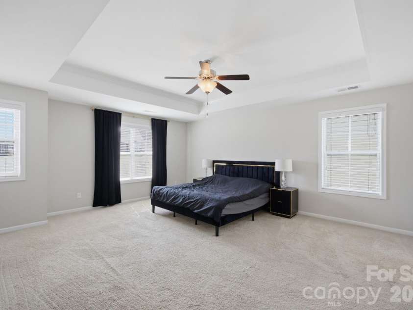 3830 Lake Breeze Drive, Sherrills Ford, NC 28673.  MLS# CAR4406708, YatesRealty ID 46448. 