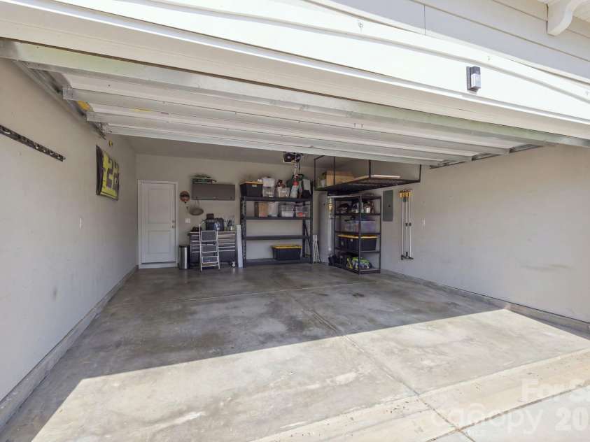 3830 Lake Breeze Drive, Sherrills Ford, NC 28673.  MLS# CAR4406708, YatesRealty ID 46448. 