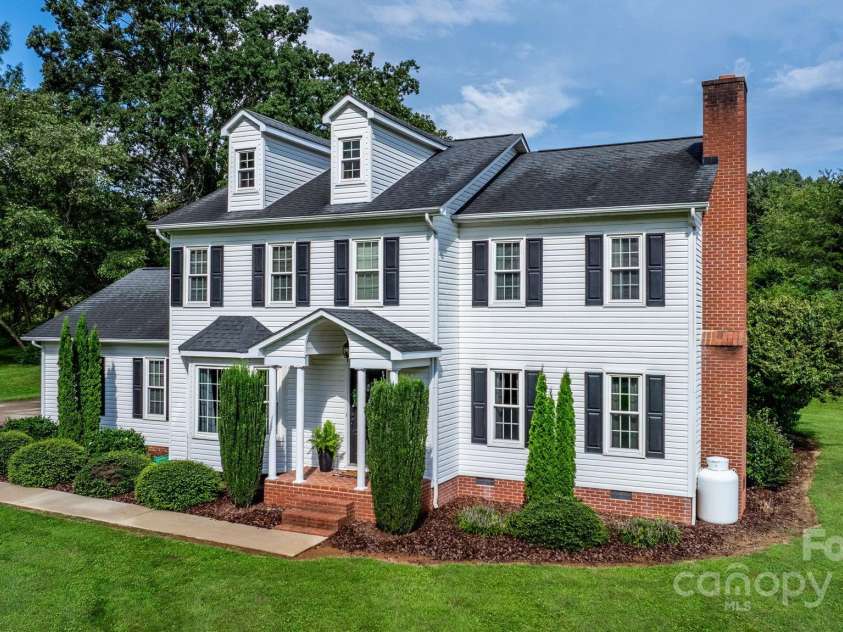 2169 Winds Avenue, Morganton, NC 28655.  MLS# CAR4291985, YatesRealty ID 4645. 