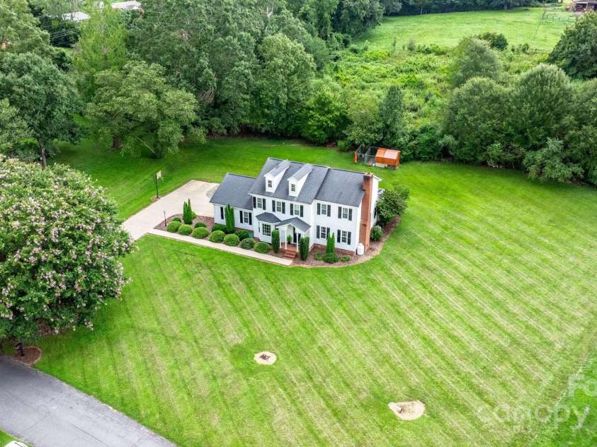 2169 Winds Avenue, Morganton, NC 28655.  MLS# CAR4291985, YatesRealty ID 4645. 