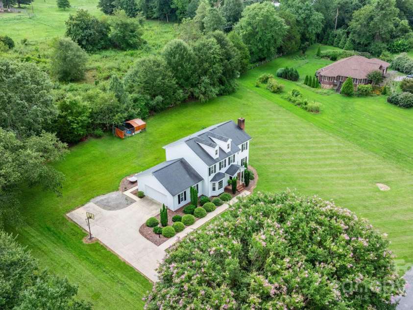 2169 Winds Avenue, Morganton, NC 28655.  MLS# CAR4291985, YatesRealty ID 4645. 