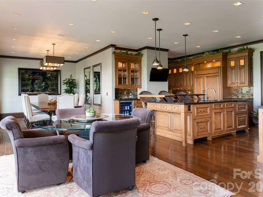 66 Deerhaven Lane, Asheville, NC 28803.  MLS# CAR4357942, YatesRealty ID 4645. 