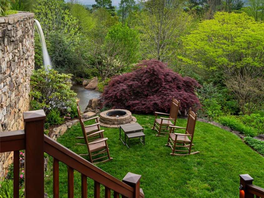66 Deerhaven Lane, Asheville, NC 28803.  MLS# CAR4357942, YatesRealty ID 4645. 