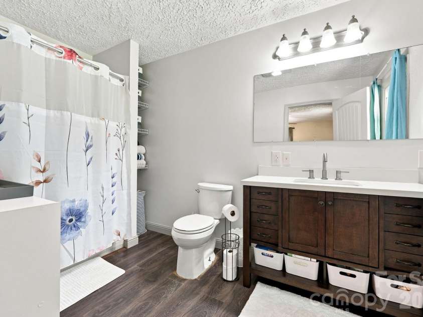 339 Indian Hills Loop, Waynesville, NC 28786.  MLS# CAR4417472, YatesRealty ID 46453. Primary bathroom 2