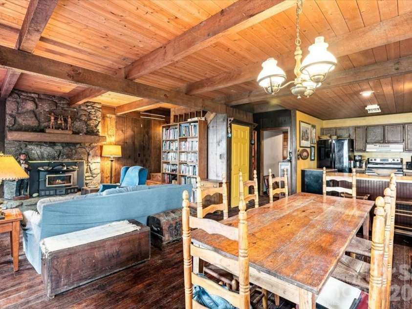 67 Birch Springs Lane, Mars Hill, NC 28754.  MLS# CAR4411164, YatesRealty ID 46454. 