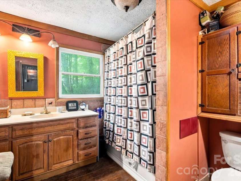 67 Birch Springs Lane, Mars Hill, NC 28754.  MLS# CAR4411164, YatesRealty ID 46454. 